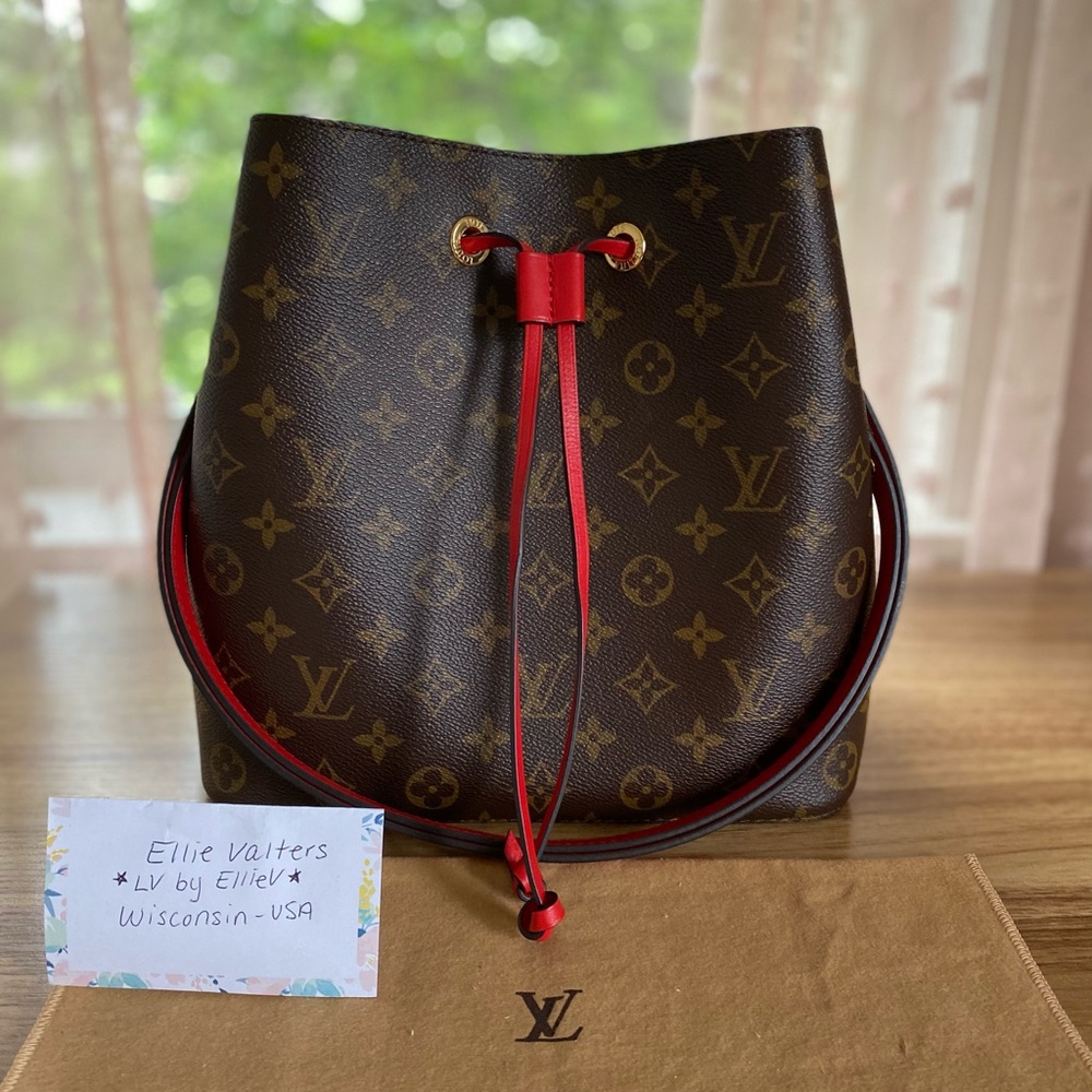Louis Vuitton Neo Noe MM Monogram Coquelicot